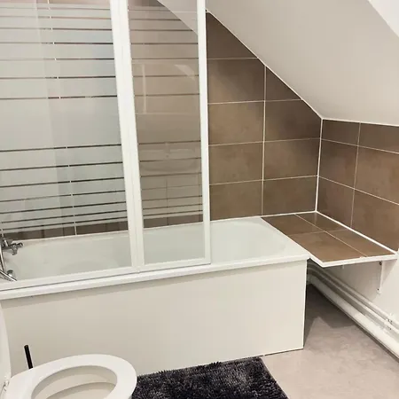 Angel Apartment *